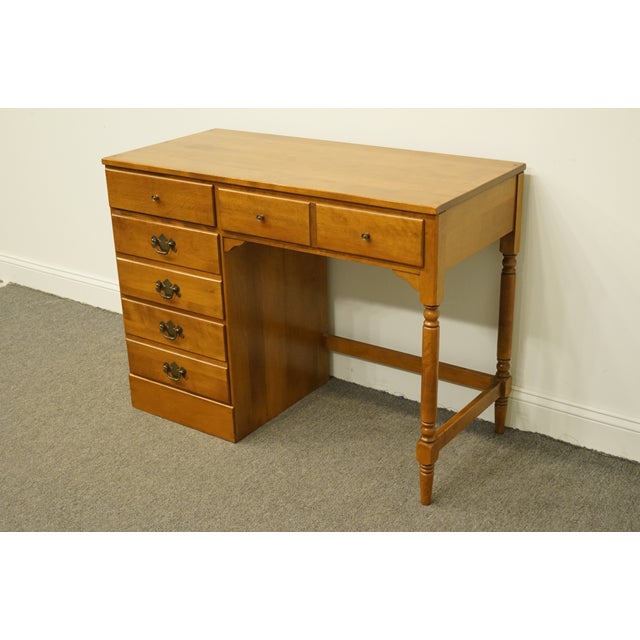Ethan Allen Heirloom Nutmeg Maple Crp Custom Room Plan 40" Student Desk