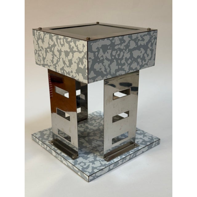 Postmodern Nathalie Du Pasquier Plaisant Mainten “Objects for the Electronic Age” Postmodern Table Clock 1983 For Sale - Image 3 of 10