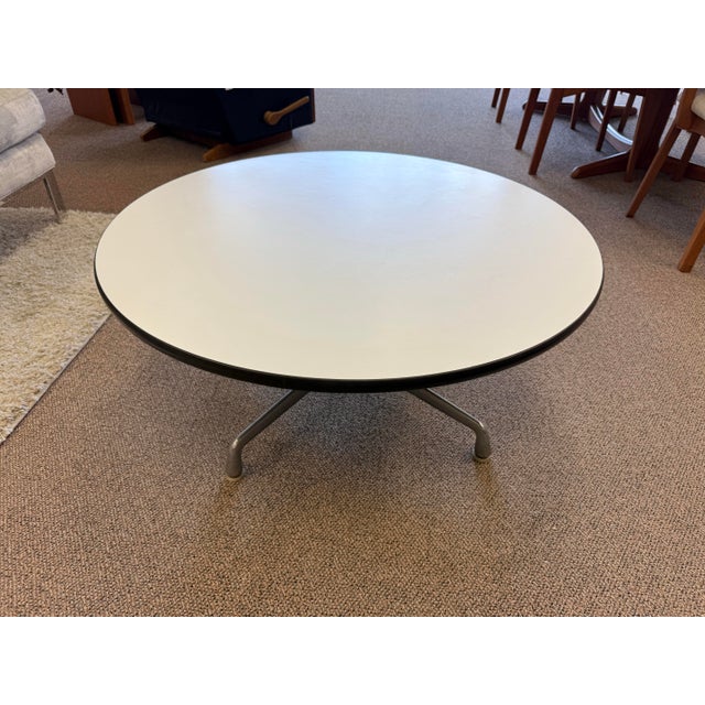 White 1960s Charles & Ray Eames for Herman Miller White Laminate Aluminum Base Coffee Table For Sale - Image 8 of 11