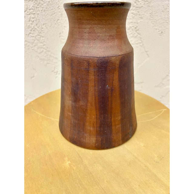 Calder Mid-Century Modern Ceramic Vase For Sale - Image 11 of 11