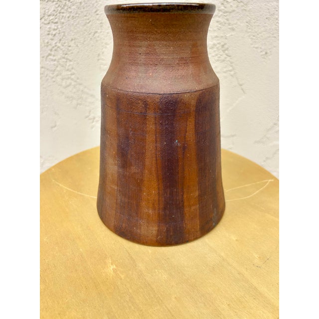 Signed Calder Mid-Century Modern Ceramic Vase For Sale - Image 11 of 11