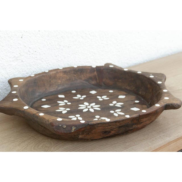 Wood Vintage Brown & White Floral Tray For Sale - Image 7 of 8