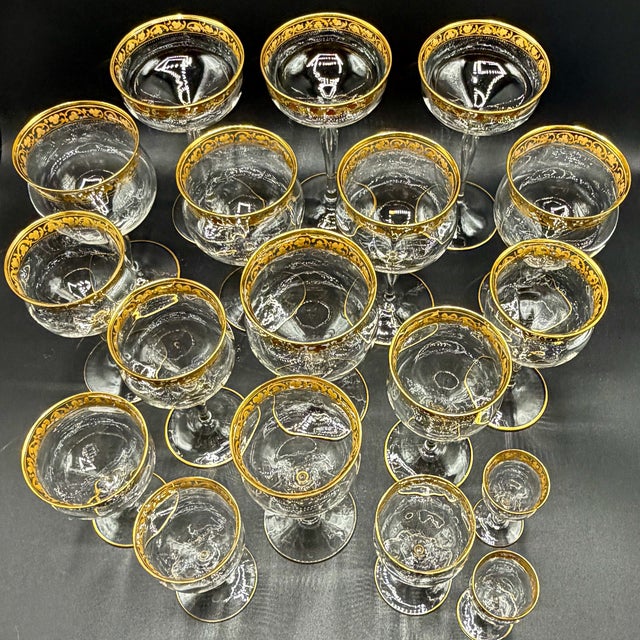 French Belle Époque Hand-Blown and Hand-Gilded Glass Champagne Coupes, Wine, Port and Liqueur Glasses, 1900s, Set of 18 For Sale - Image 6 of 18