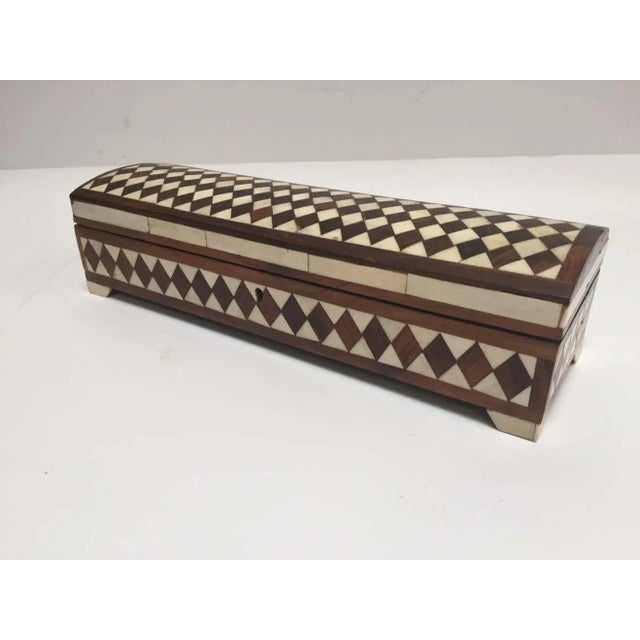 Anglo-Indian Rectangular Box Inlaid Vizagapatam For Sale - Image 4 of 11