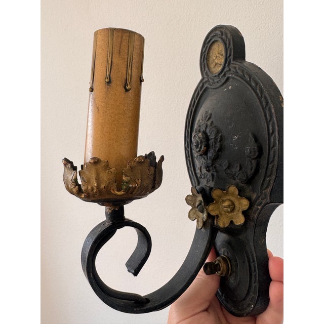 Black 1920s Spanish Revival Wall Sconce For Sale - Image 8 of 12