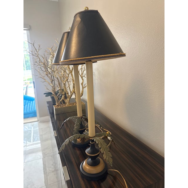 Vintage 1984 Sarreid Ltd. Palm Frond Table Lamps – Pair – Hollywood Regency / Palm Beach Style For Sale In Tampa - Image 6 of 8