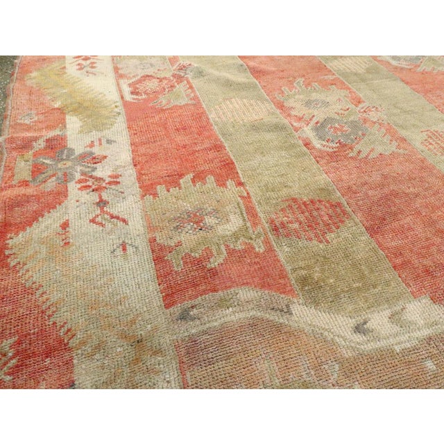 Galerie Shabab Collection Mid-20th Century Handmade Turkish Oushak Square Room Size Carpet For Sale In New York - Image 6 of 10
