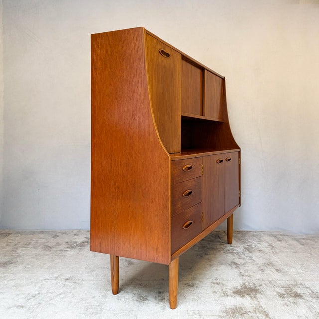 1950s Teak Highboard with Drinks Cabinet from Jentique, 1950s For Sale - Image 5 of 15