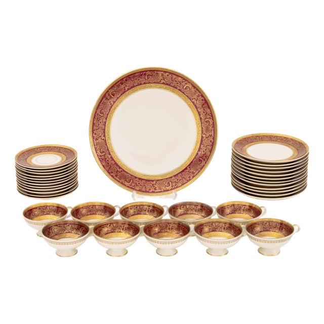 Late 20th Century Rosenthal Porcelain Partial Dessert Service, 35 Pieces For Sale
