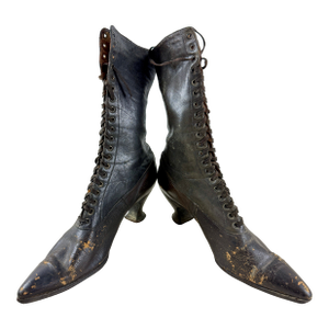 Victorian Era Decor - Lady’s Lace-Up Leather Boots