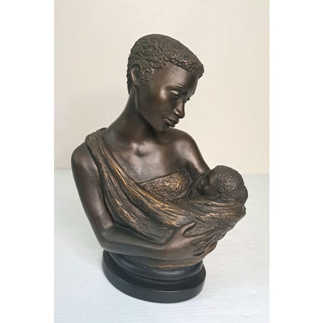Plastic 1997 Austin Productions “Treasured Moments” Mother and Child Sculpture by Alice Heath Riordan (Ecila) For Sale - Image 7 of 12