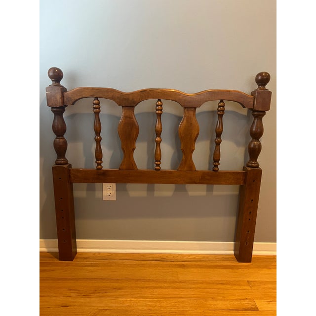 1970s 1970s Vintage Traditional Twin Headboard For Sale - Image 5 of 12