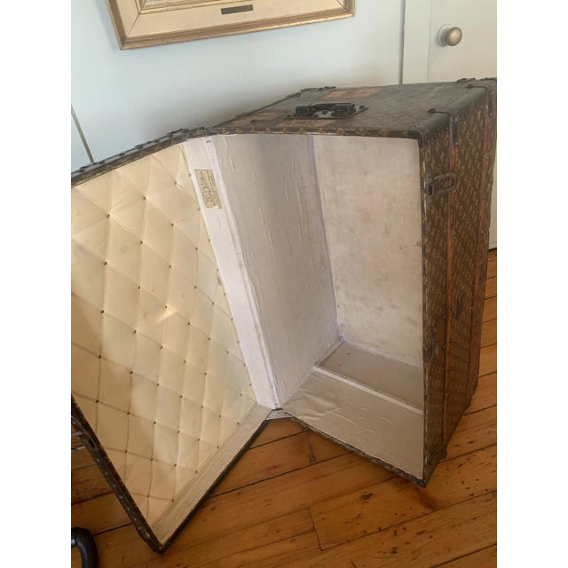 Antique Louis Vuitton Monogram Canvas Steamer Trunk (Circa 1900) For Sale In Dallas - Image 6 of 18