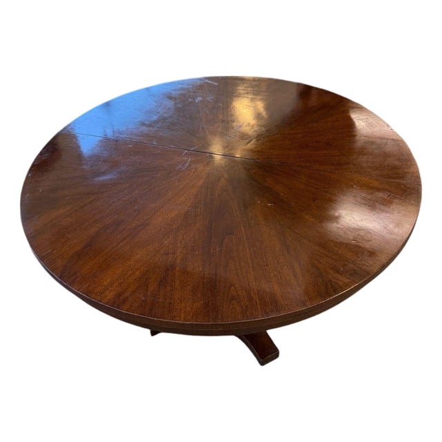 A Mahogany Biedermeier Style Dining Table, 20th Century For Sale