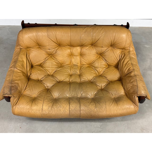 1960s 1960s Yellow Leather Mp-41 Brazilian Loveseat Sofa Attributed to Percival Lafer For Sale - Image 5 of 10