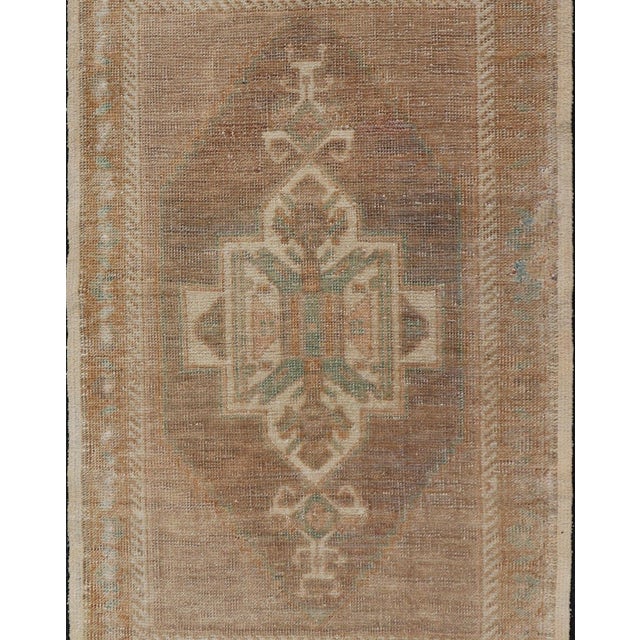 Tan Vintage Turkish Oushak Rug With All-Over Sub-Geometric Medallion Design For Sale - Image 8 of 8