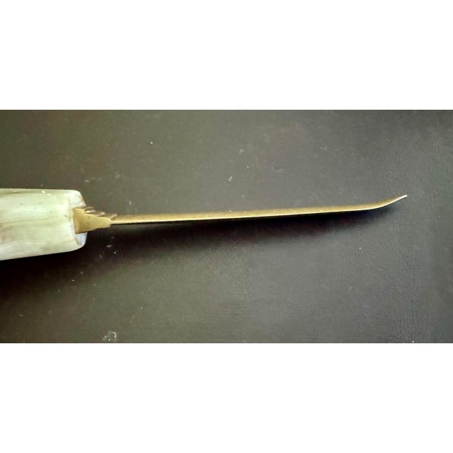 Mid-Century Modern Faceted Cream Onyx and Brass Letter Opener For Sale - Image 4 of 6