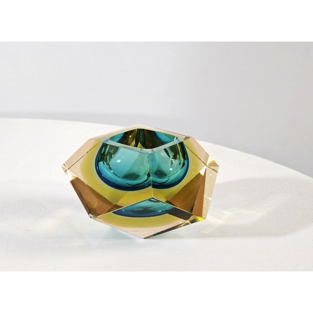 Mid-Century Modern Ashtray in Submerged Glass Murano attributed to Flavio Poli for Seguso, Italy, 1960s For Sale - Image 8 of 18