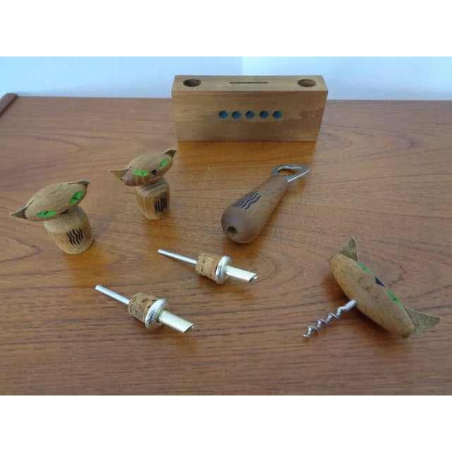 Wood Oak Cat Corkscrew Bottle Opener and Cork, 1960s For Sale - Image 7 of 16