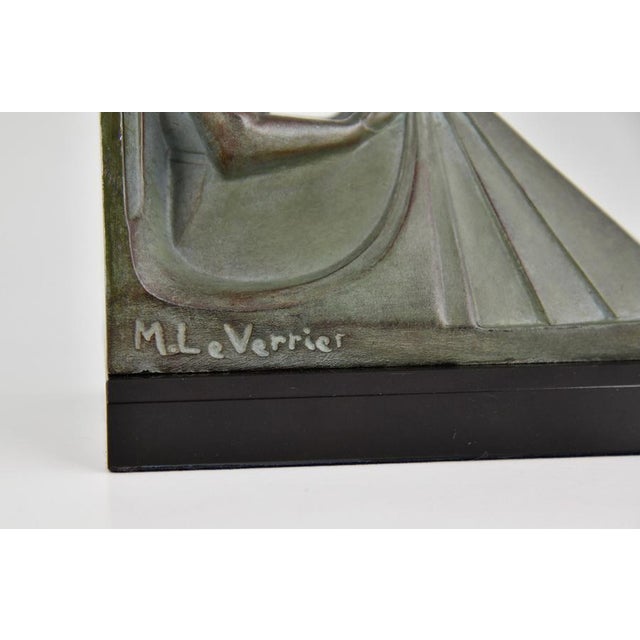 Metal Art Deco Bookends with Reading Medieval Ladies by Max Le Verrier, 1930s, Set of 2 For Sale - Image 7 of 8