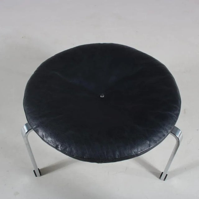 A beautiful PK33 stool, designed by Poul Kjaerholm and manufactured by Kold Christensen in Denmark around 1960. This very...