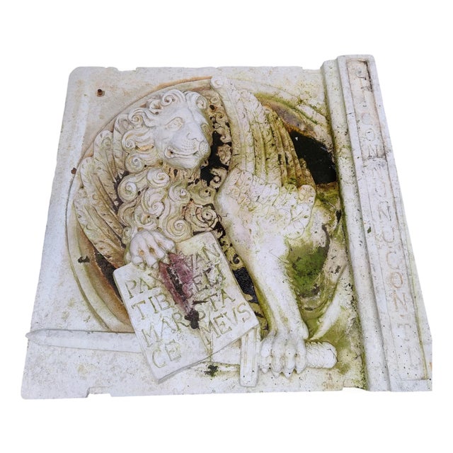Lion of Saint Mark with Motto in Botticino Marble, Serenissima, 19th Century For Sale