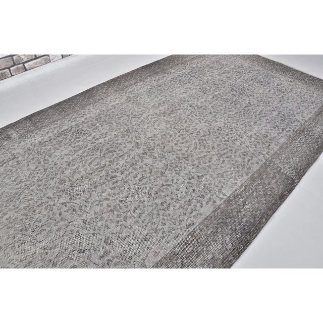 1950s Oushak Anatolian Grey Carpet For Sale - Image 5 of 10