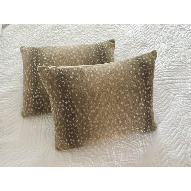 Contemporary Rectangle Lee Industries Antelope Pillows- A Pair For Sale - Image 3 of 6