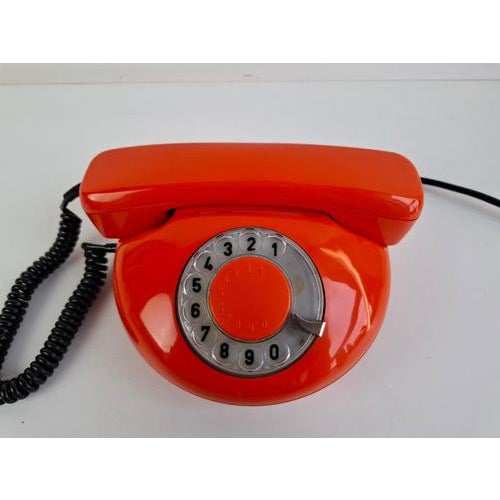 Mid-Century Orange Rotary Desk Telephone from Tesla, Czechoslovakia, 1970s For Sale - Image 6 of 18
