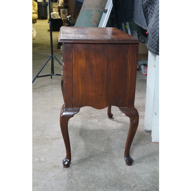 Vintage Queen Anne Chippendale Style Cherry Lowboy Chest Console Hall Table For Sale - Image 13 of 18