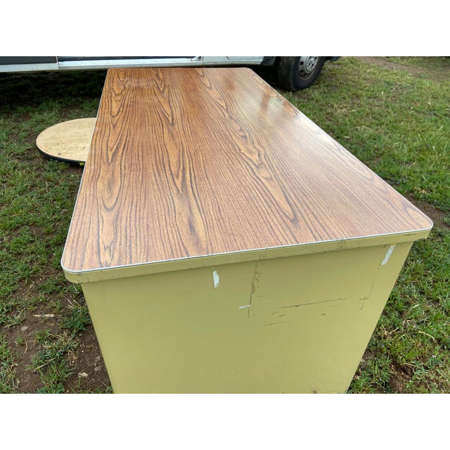 McDowell & Craig Vintage Mid Century Modern Metal Tanker Desk For Sale - Image 10 of 10
