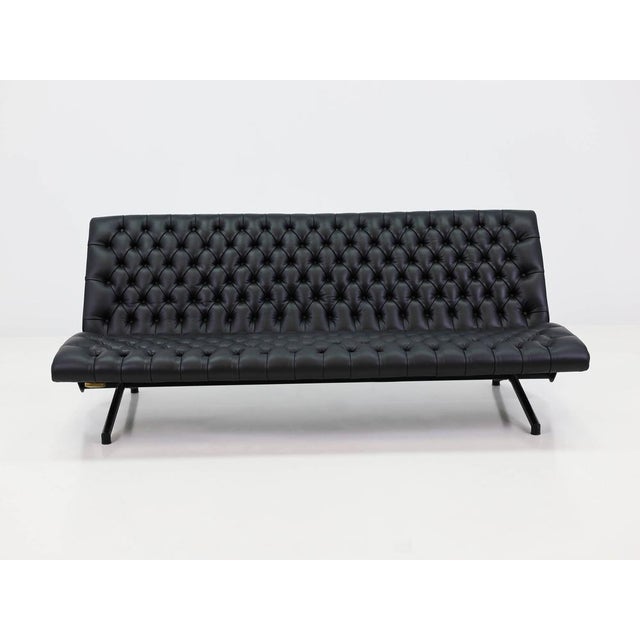 Tecno Adjustable Sofa Bed in Quilted Leather by Osvaldo Borsani for Tecno, 1970 For Sale - Image 4 of 18