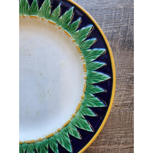 19th C. George Jones Majolica 9" Luncheon/Dessert Plate With Acanthus Border For Sale - Image 11 of 14