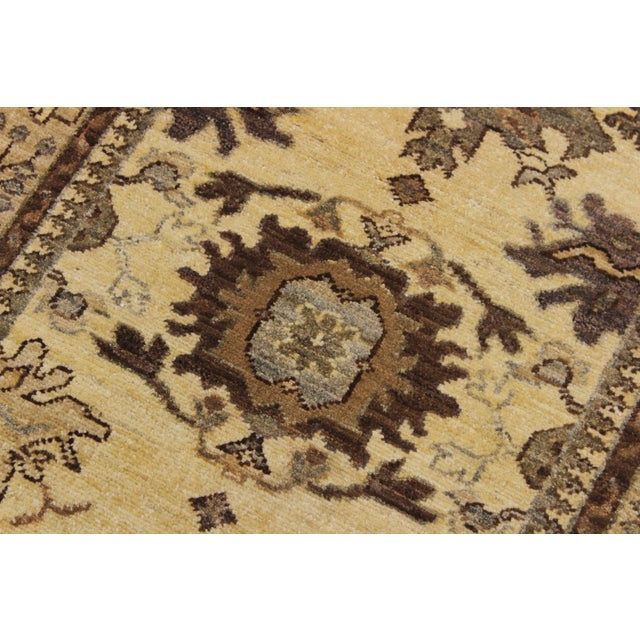 1990s Boho Chic Ziegler Gold/Tan Wool Runner Rug- 2'6'' X 9'5'' For Sale - Image 5 of 10