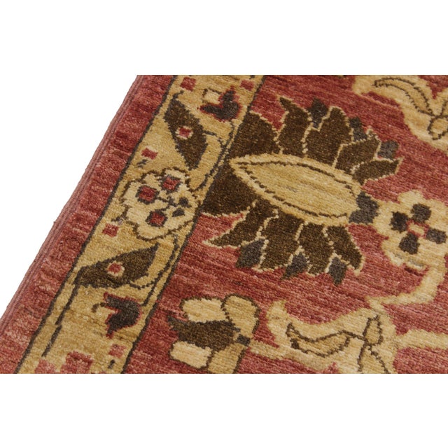 Shabby CHic Ziegler 1990's Pink/Tan Wool Runner Rug- 3'3'' X 18'3'' For Sale In New York - Image 6 of 10