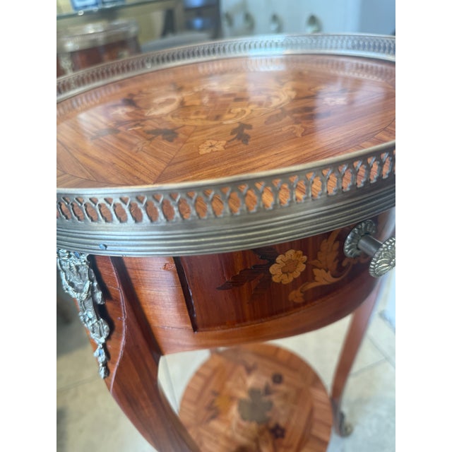 Late 19th Century French Marquetry Inlay Side Table With Brass For Sale In Los Angeles - Image 6 of 15