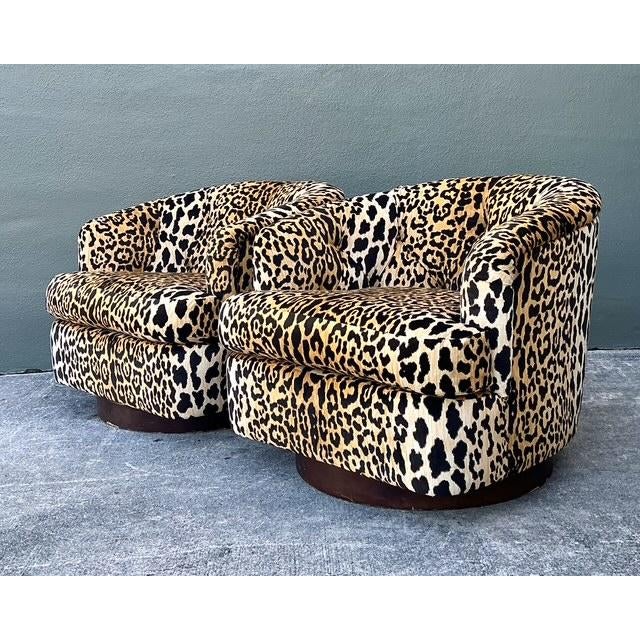 Vintage Thayer Coggin Tufted Leopard Velvet Swivel Chairs - A Pair For Sale In West Palm - Image 6 of 12