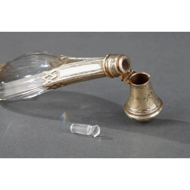 Mid-19th Century Silver Mounted Glass Scent Bottle For Sale - Image 12 of 15