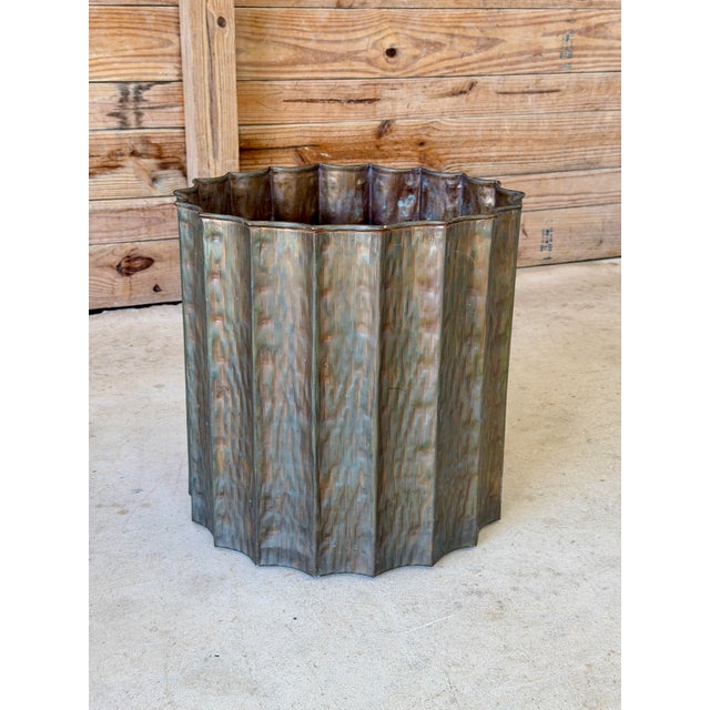 Mid-Century Italian Hammered Brass Jardiniere by Egidio Casagrande For Sale - Image 10 of 12
