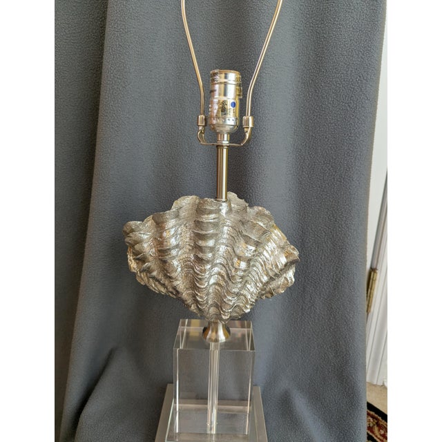 Nautical Late 20th Century Giant Silver Clam Shell Table Lamp For Sale - Image 3 of 11