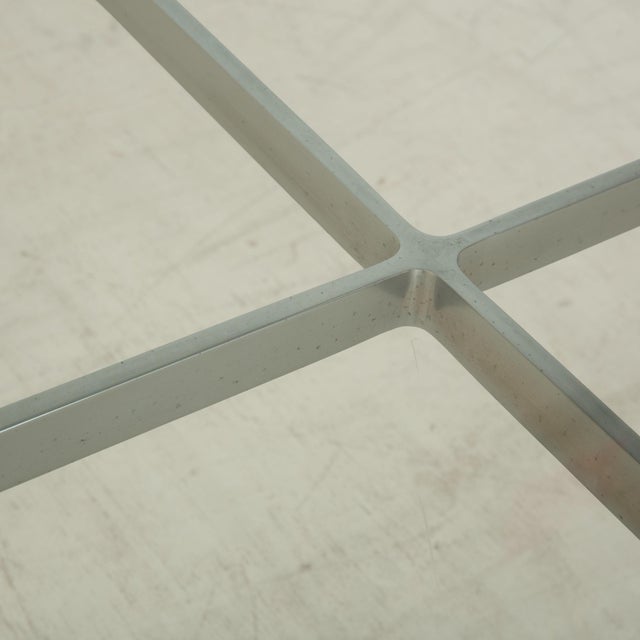 Barcelona Glass Coffee Table in Chrome by Ludwig Mies Van Der Rohe for Knoll Inc. / Knoll International For Sale - Image 5 of 10