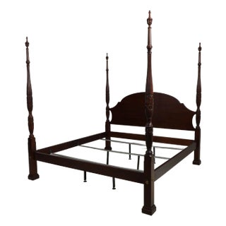 Henkel Harris King Size Rice Carved 4 Poster Bed For Sale