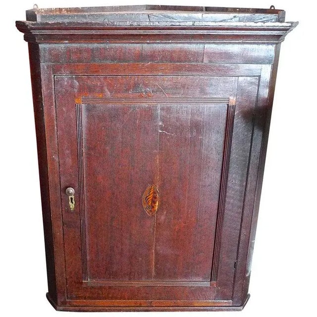 English 18th Century Oak Corner Wall Cabinet With Small Inlay and Two Shelves For Sale - Image 13 of 13