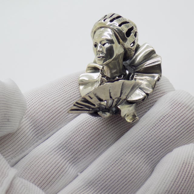 A handmade Italian figurine from the 80s, crafted in Sterling Silver and marked with 925 which stands for Sterling Silver...
