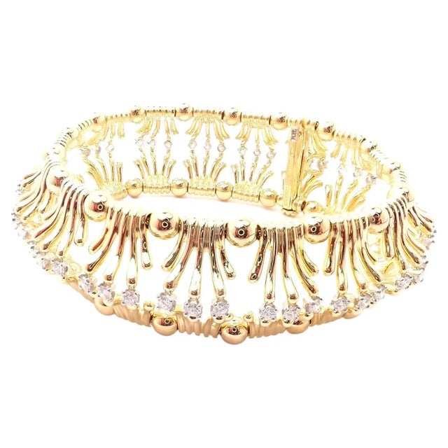 Contemporary Tiffany & Co. Jean Schlumberger Diamond Yellow Gold and Platinum Hands Bracelet For Sale - Image 3 of 12