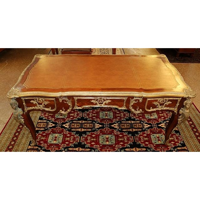 1950s Bronze Mounted Louis XV French Style Kingwood Writing Desk Bureau Plat For Sale - Image 4 of 11