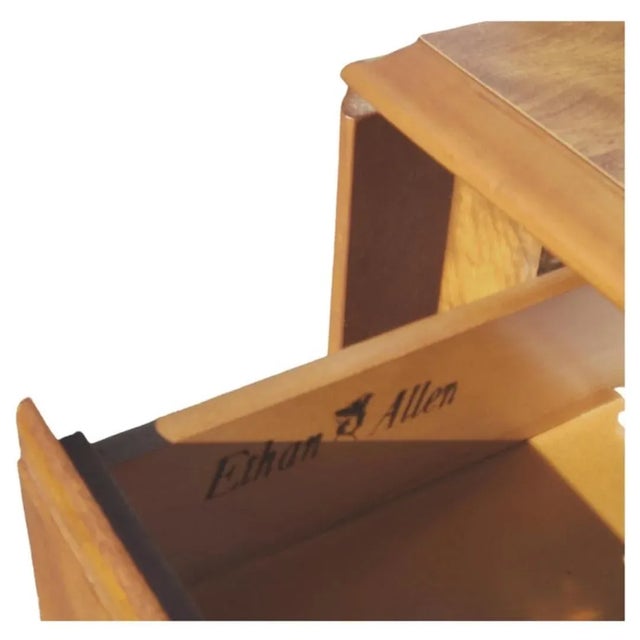 Ethan Allen Vintage Ethan Allen Colonial Tiger Maple Drop Leaf Side Table, Circa 1960s For Sale - Image 4 of 10