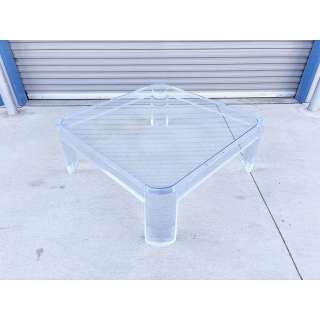 1970s Mid-Century Square Lucite Coffee Table by Les Prismatiques For Sale - Image 9 of 13