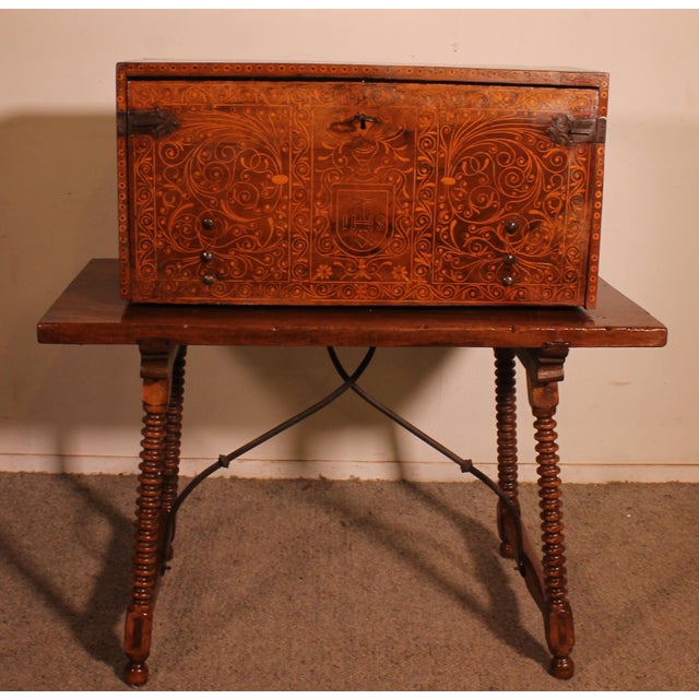 16th Century Renaissance Bargueno in Walnut and Fruitwood Marquetry For Sale - Image 4 of 15