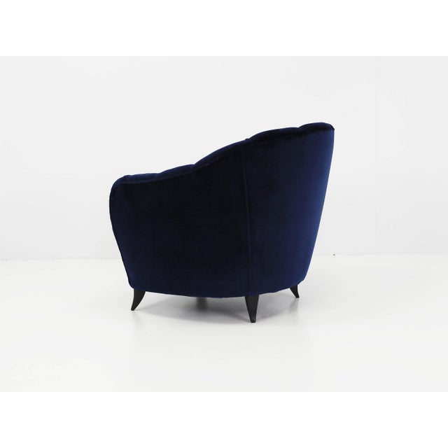 Mod. Shell Chairs in Deep Blue Velvet by Gio Ponti for Case E Giardini, Italy, 1950, Set of 2 For Sale - Image 12 of 16